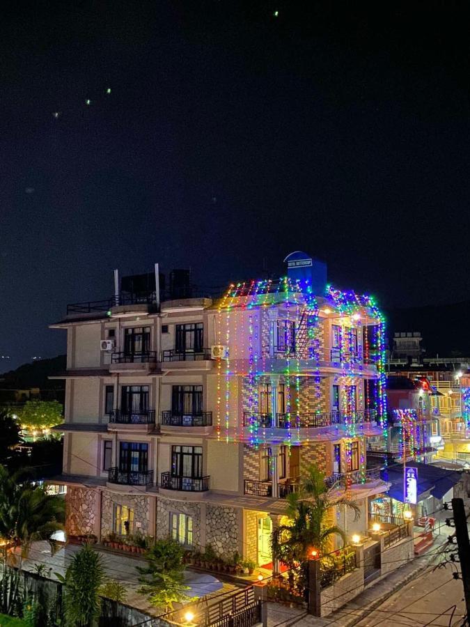 Hotel Buttercup Pokhara Dış mekan fotoğraf